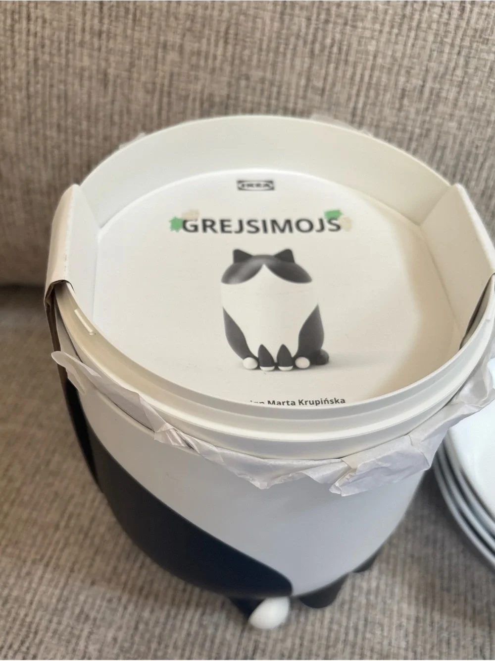 15 pc lot: 1 IKEA GREJSIMOJS storage CAT decor, 5 bags & 5 polka dot bowls NEW - Picture 2 of 16